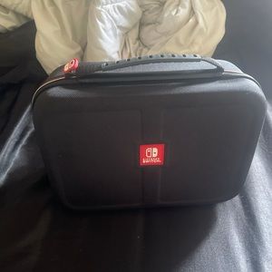 Nintendo switch Carrying case